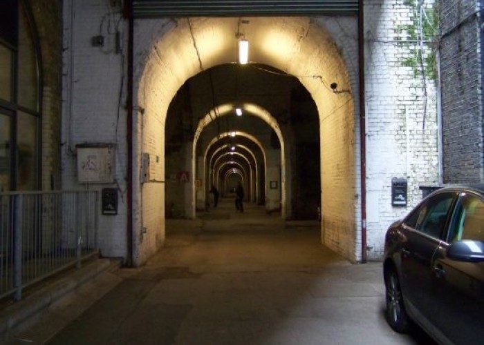 7. Tunnel