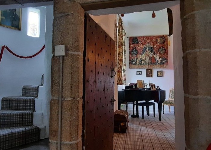 11. Staircase (Spiral)