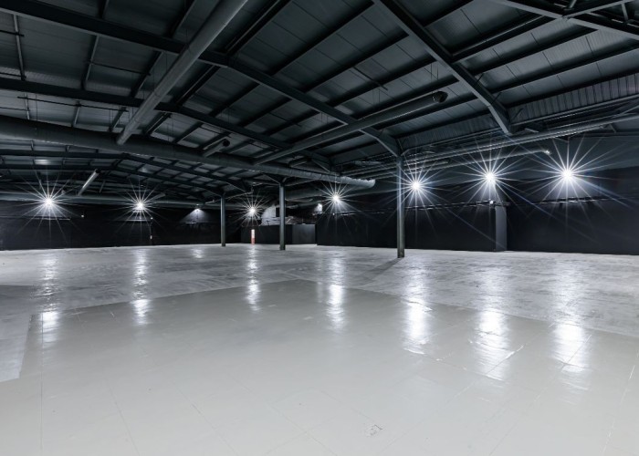 2. Warehouse, Warehouse (Drive-In)