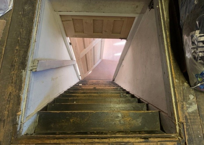 24. Stairway