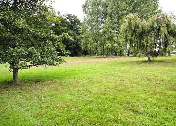 44. Gardens