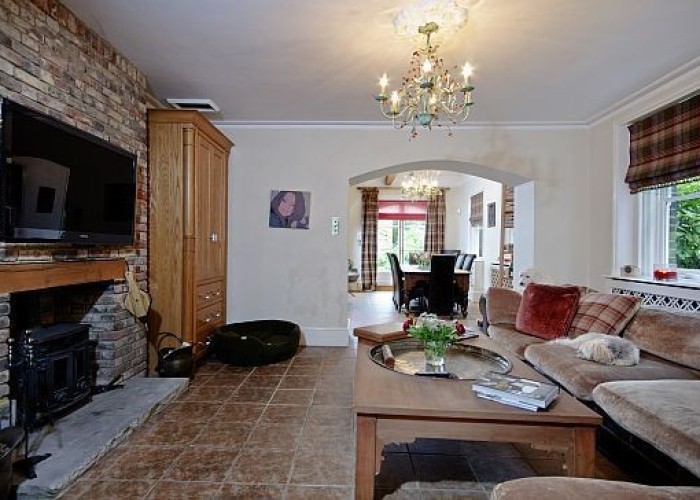 4. Livingroom
