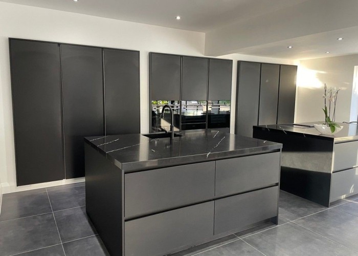 7. Kitchen, Kitchen (With Island), Kitchen (Modern), Kitchen With Table