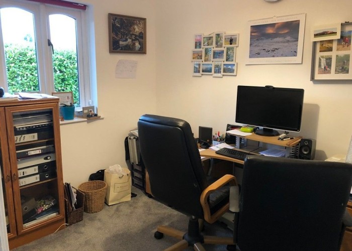 20. Home Office / Study