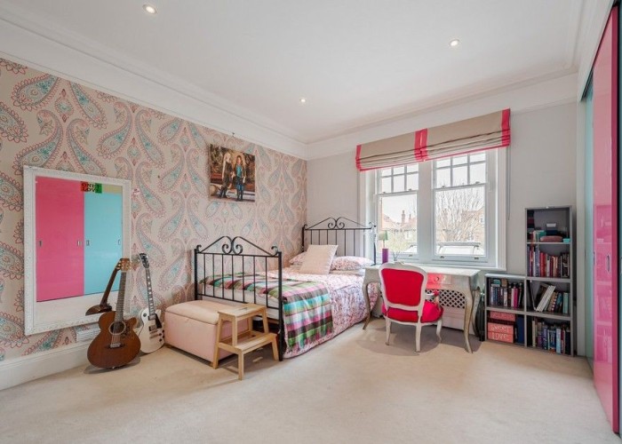 27. Bedroom (Childrens)