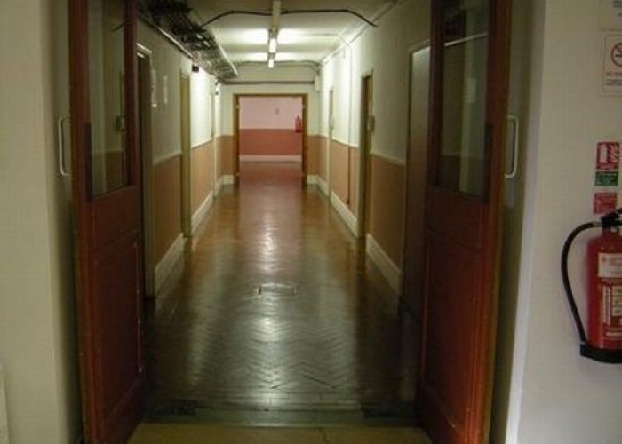 31. Corridor
