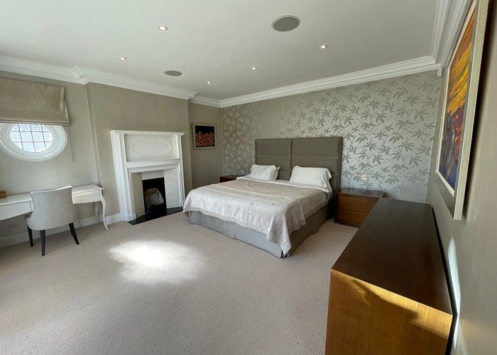 40. Bedroom (Double)