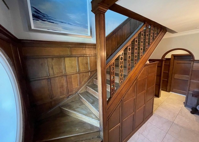 37. Stairway / Staircase