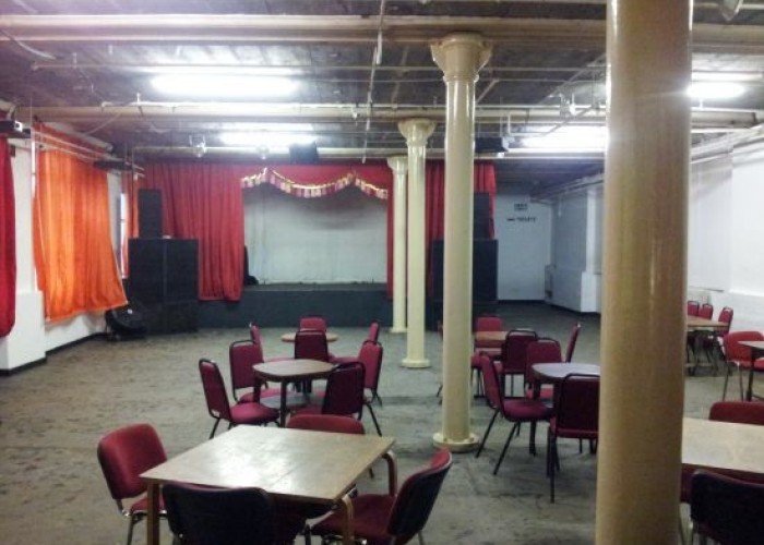 2. Warehouse (Medium)