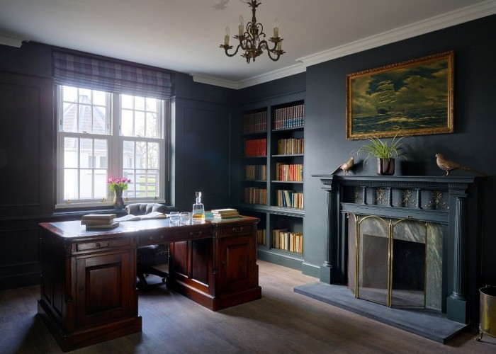 26. Home Office / Study