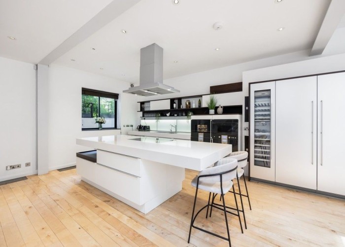 4. Kitchen (With Island), Kitchen With Table, Kitchen (White units), Kitchen (Electric/Induction Hob)