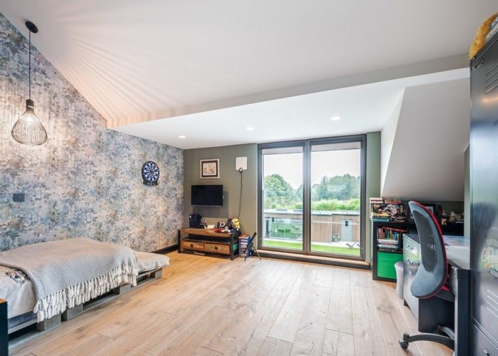 22. Bedroom (Childrens)
