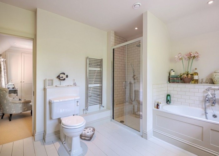 44. Bathroom (Shower and bath)