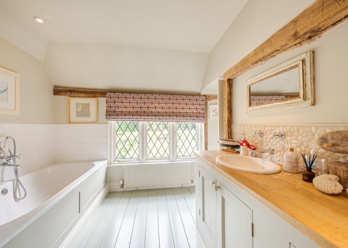 59. Bathroom (Shower and bath)