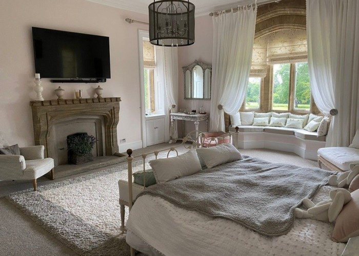 19. Bedroom (Double)