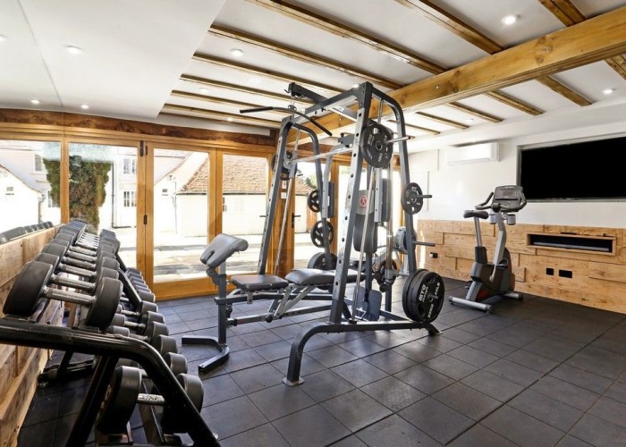 16. Gym (Home)