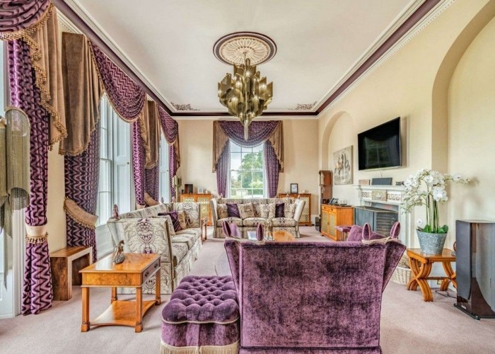 67. Drawing Room