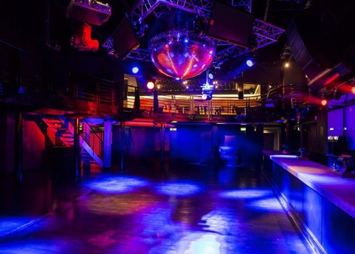 10. Pub / Bar / Club