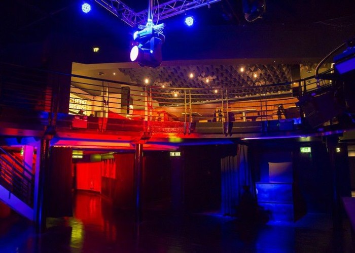 11. Pub / Bar / Club