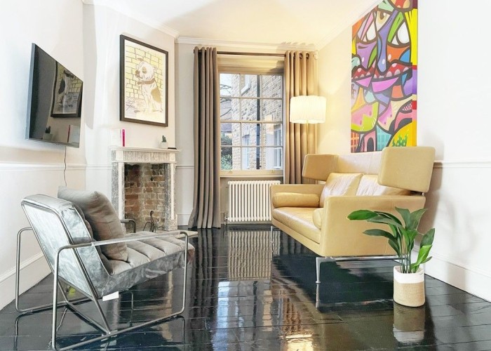 4. Livingroom
