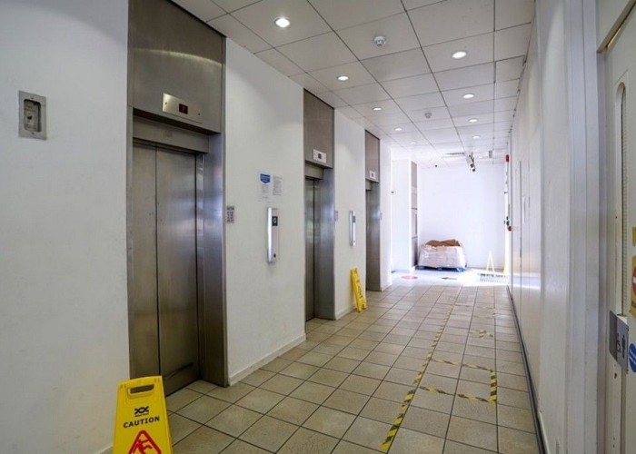 28. Lift