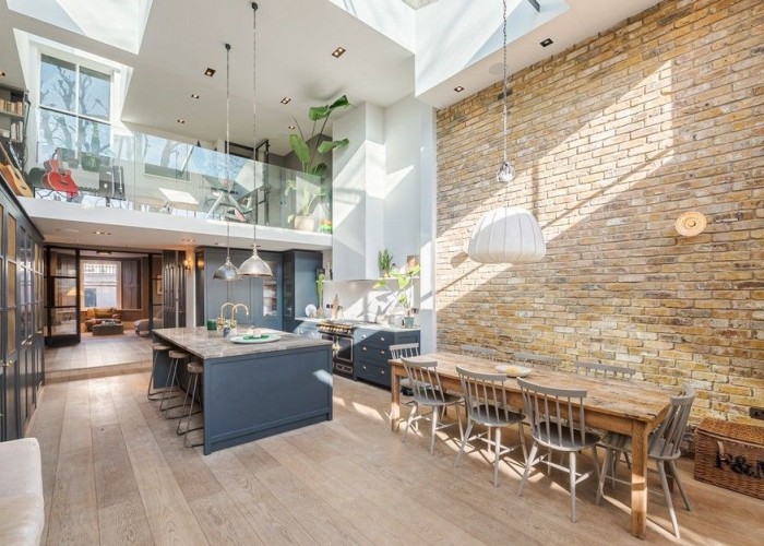 8. Kitchen, Diningroom, Open-plan