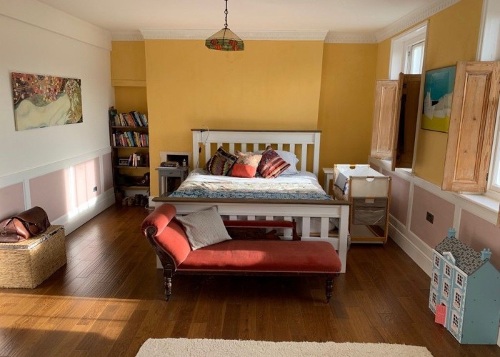 16. Bedroom (Double)