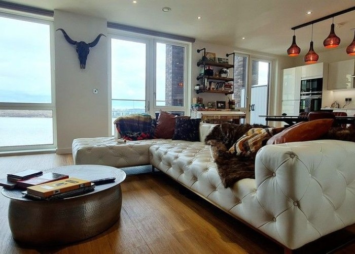 2. Livingroom