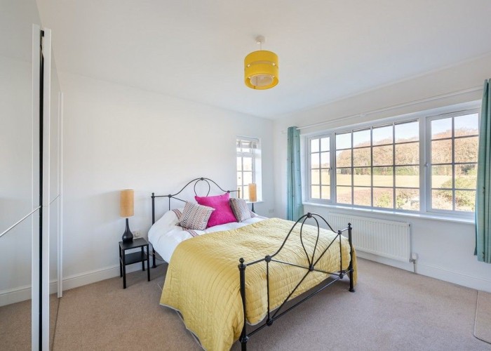 15. Bedroom (Double)