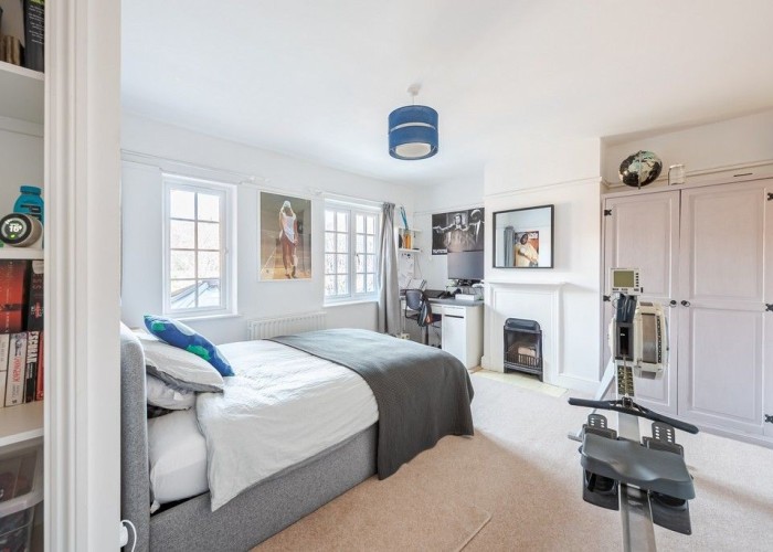 25. Bedroom (Double)