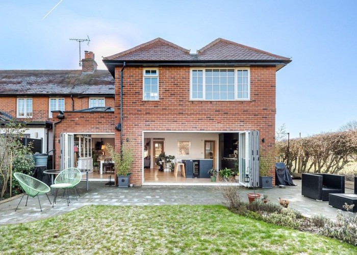28. Bi-Fold Doors