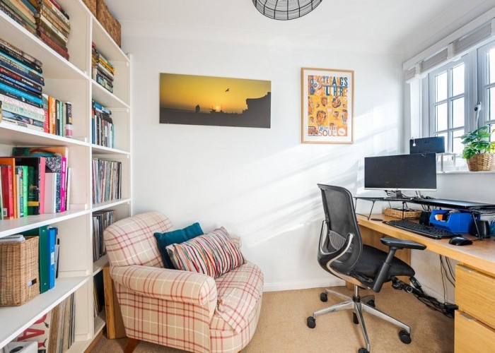 26. Home Office / Study, Home Office