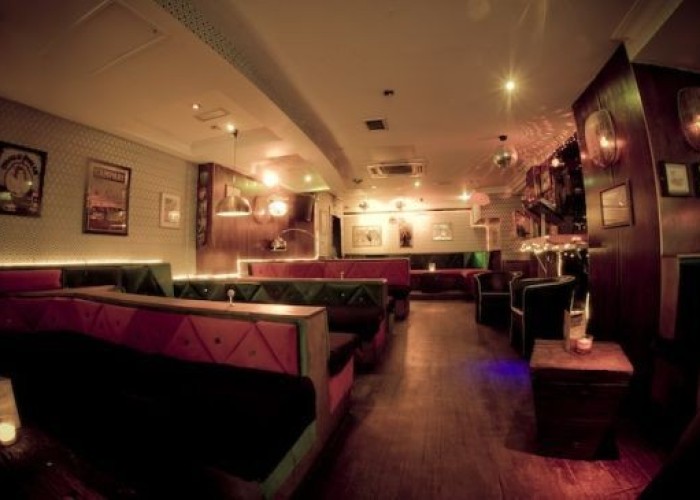 2. Pub / Bar