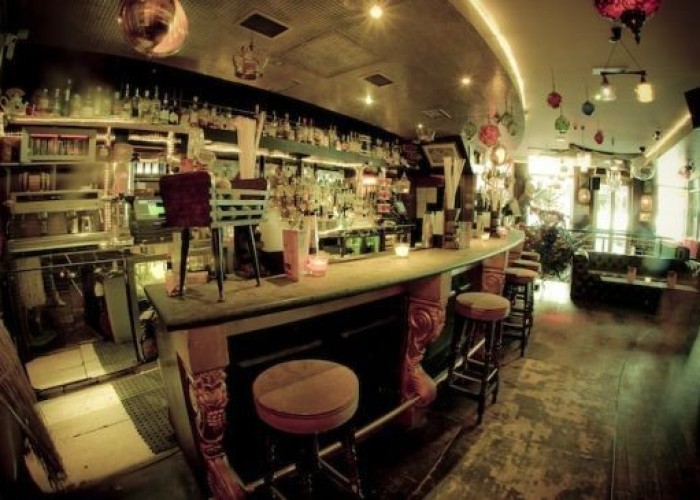 3. Pub / Bar