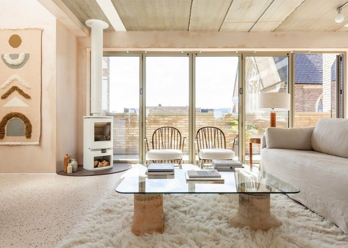 1. Livingroom, Fireplace, Coronavirus-Friendly, Apartment (Standard)