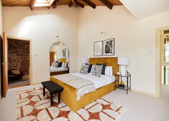 28. Bedroom (Double)