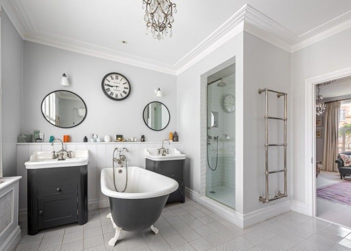 16. Bathroom (Large), Bathroom (Roll Top), Bathroom (2 sinks), Bathroom (Shower and bath)