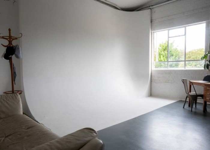 5. Studio