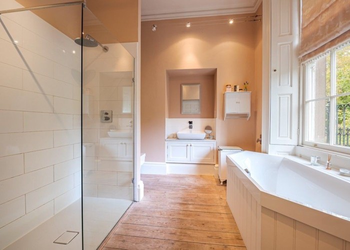 28. Bathroom (Large), Bathroom (Shower and bath)