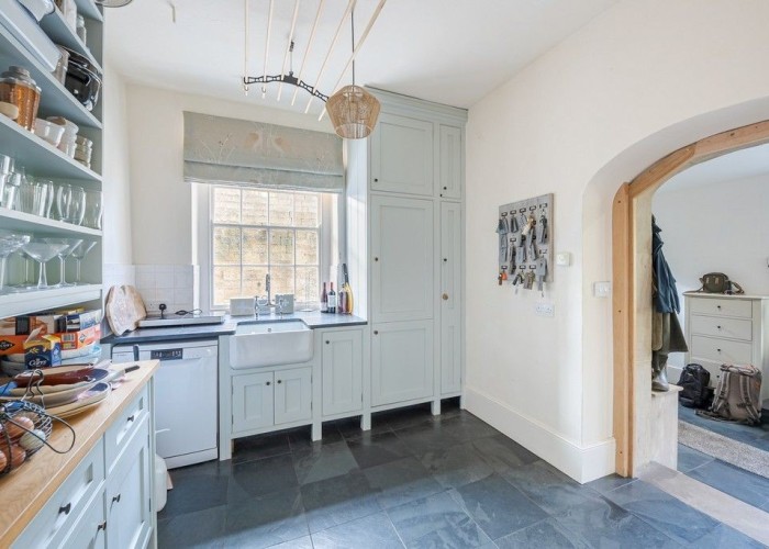 15. Utility Room