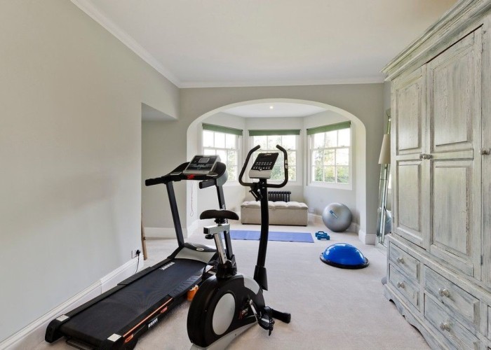 26. Gym (Home)