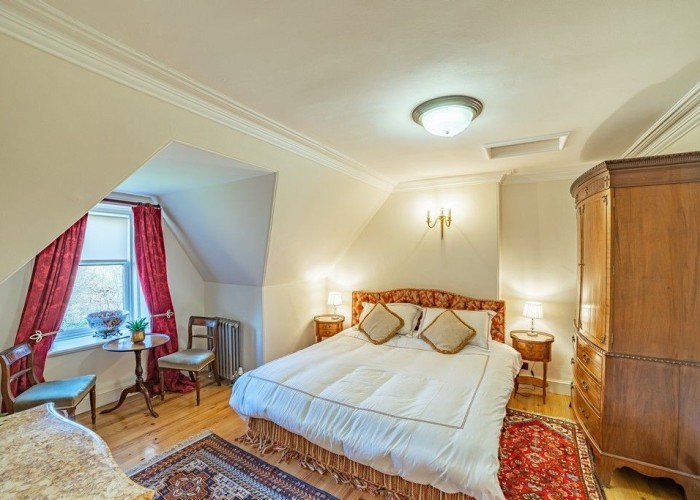 16. Bedroom (Double)