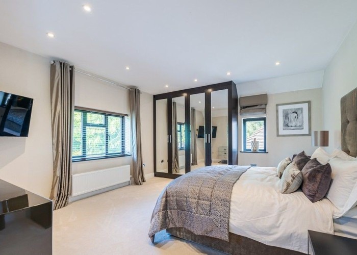 34. Bedroom (Double)