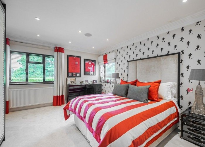 35. Bedroom (Double)