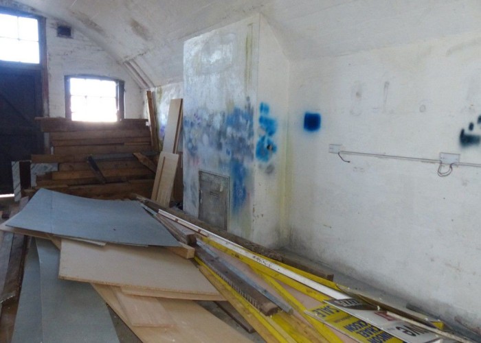 renovated = London: Derelict Fort With Bunkers For Filming, Kent