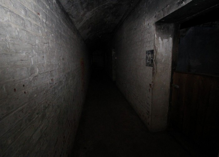 renovated = London: Derelict Fort With Bunkers For Filming, Kent