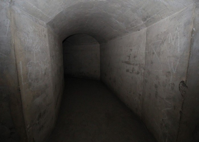 renovated = London: Derelict Fort With Bunkers For Filming, Kent
