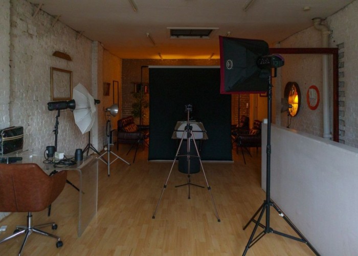 5. Studio