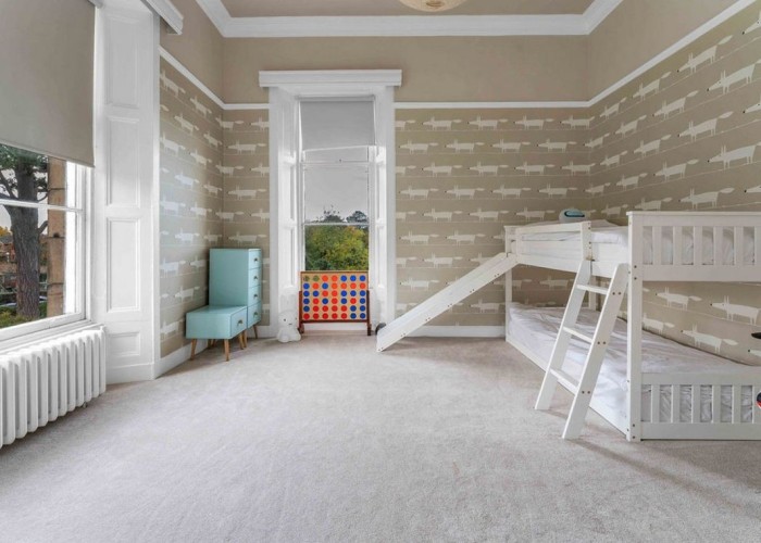 18. Childrens Bedroom