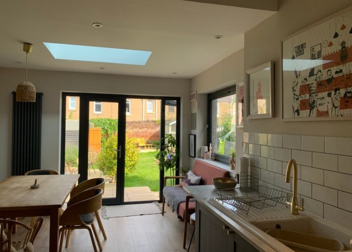 4. Kitchen With Table